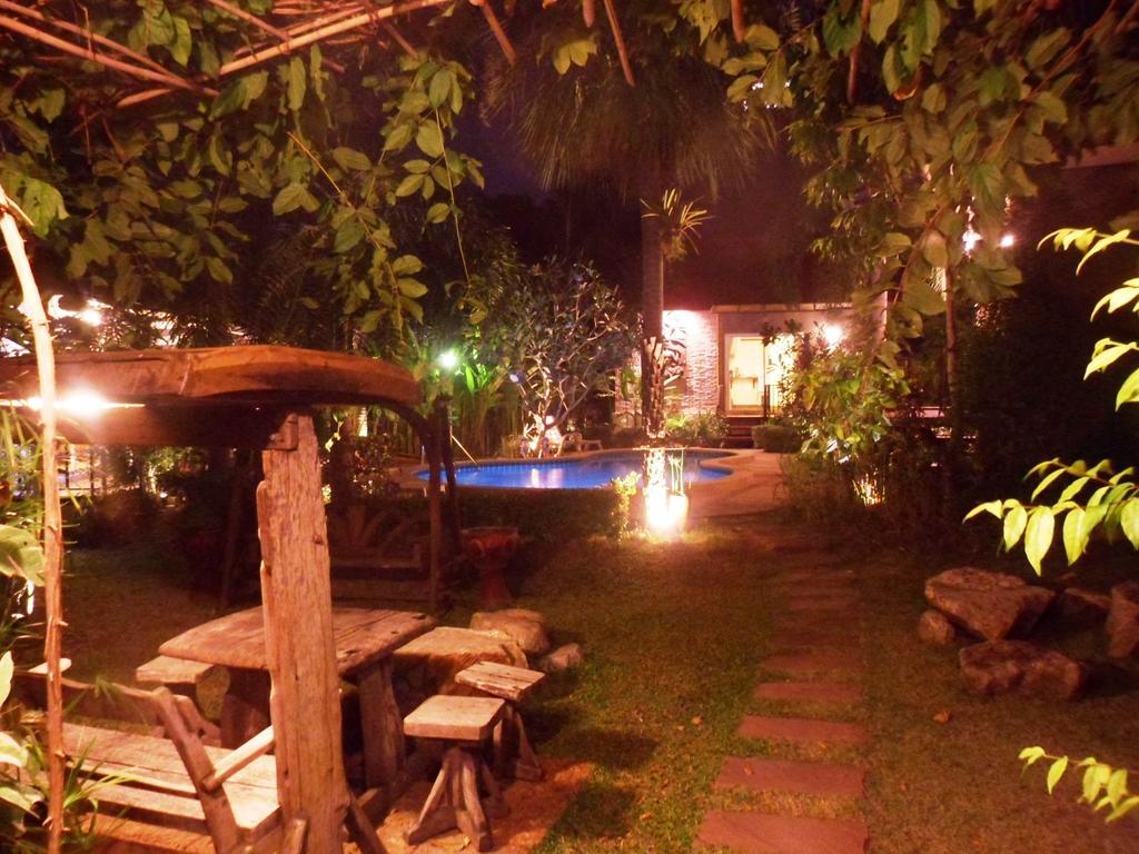 Pennapa Chalet Chalong Rom bilde